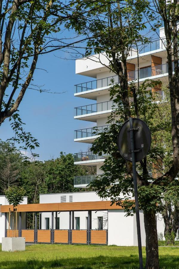 Aquamarina Prima 100 By Renters Apartment Miedzyzdroje Exterior photo