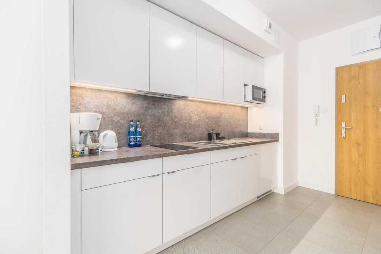 Aquamarina Prima 100 By Renters Apartment Miedzyzdroje Exterior photo